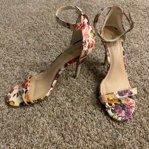 White Floral Anne Mitchell Heels